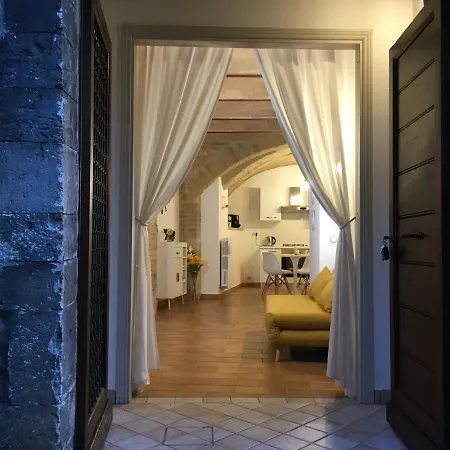 Happy House - La Basilica *