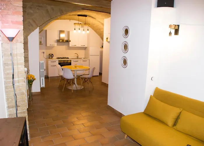 Happy House - La Basilica