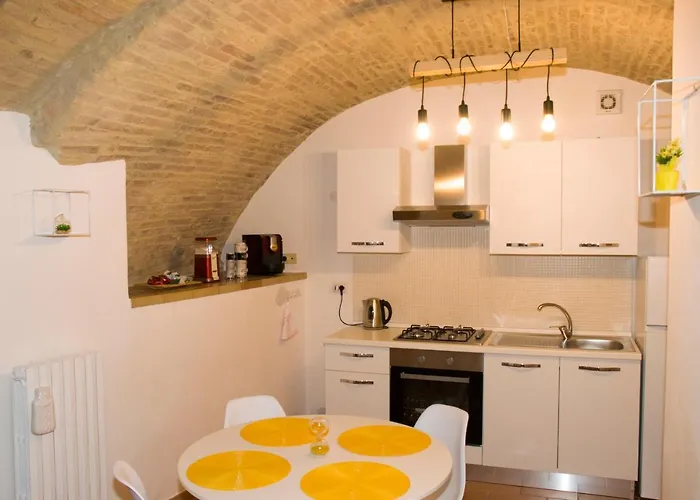 Happy House - La Basilica